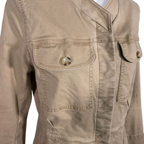 EUC Cabi Button Cotton Blend Beige Mock Military Jacket Women's M - Picture 2 of 7